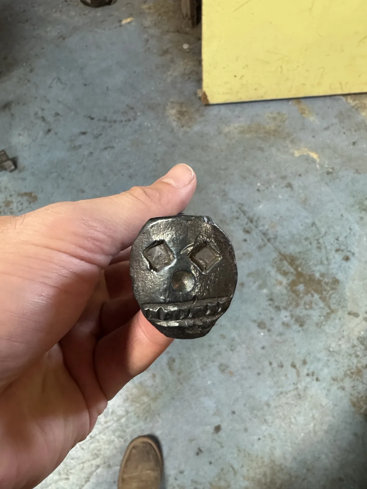 Hand Forged Skull Knife 3